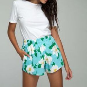 MOTEL URBAN OUTFITTERS White Rose Shorts XS